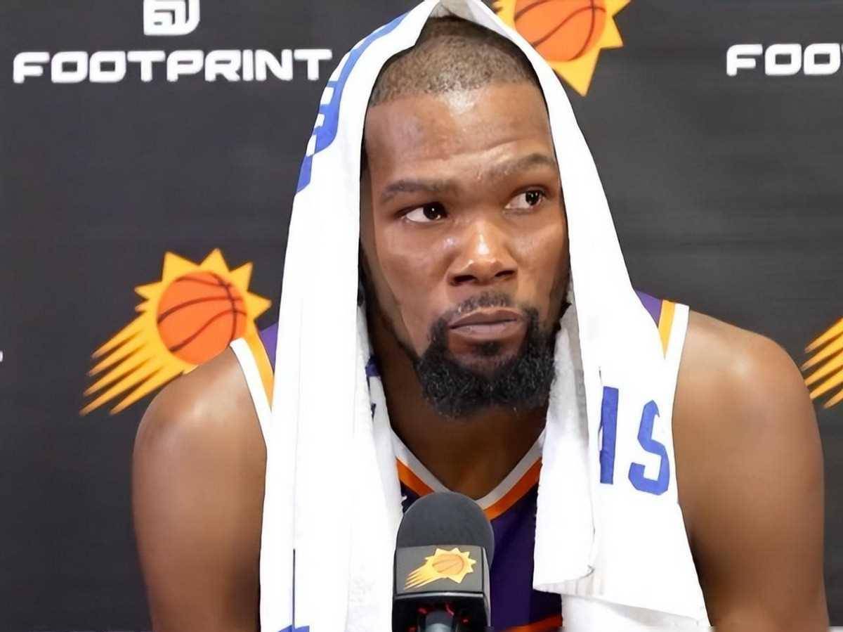 九游- 杜兰特迎来十赛季出色发挥，RNG观众热烈欢呼！再创辉煌时刻