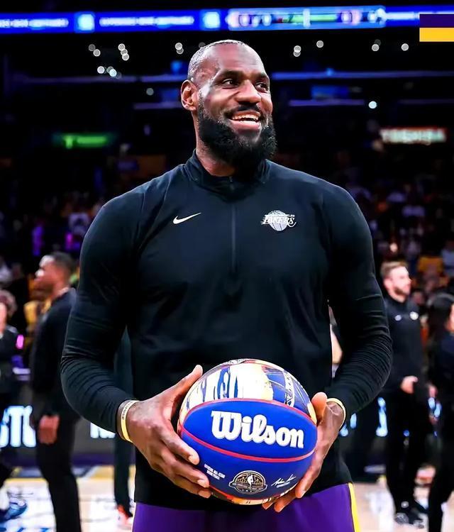 九游娱乐-詹姆斯连续十二场比赛得分超过败北，日本队挑战极限！的简单介绍